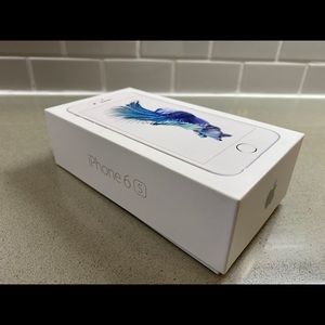 iPhone 6s box with accessories
